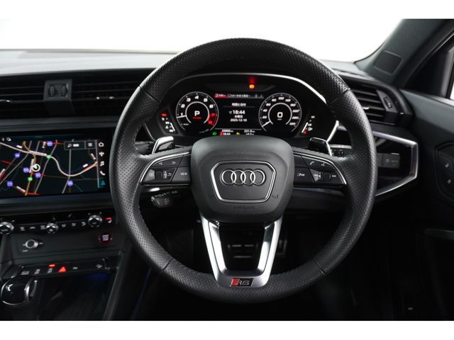 AUDI RS Q3 SPORTBACK 2023 Image 31