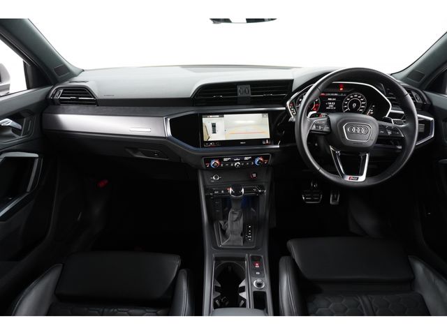 AUDI RS Q3 SPORTBACK 2023 Image 31