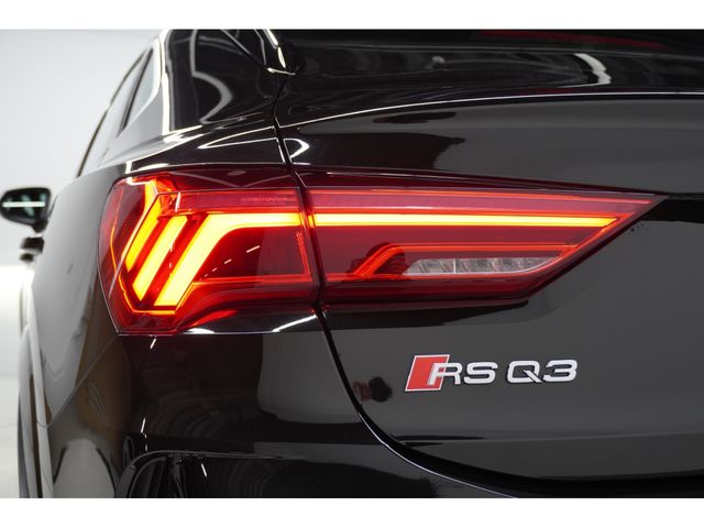 AUDI RS Q3 SPORTBACK 2023 Image 31