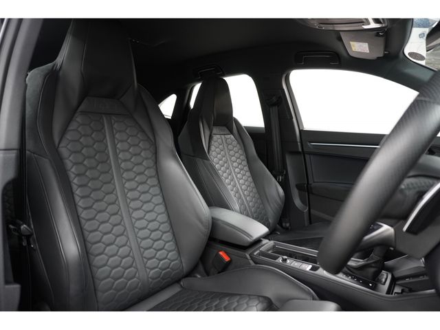 AUDI RS Q3 SPORTBACK 2023 Image 31