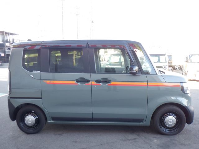 HONDA N BOX JOY 2024 Image 31