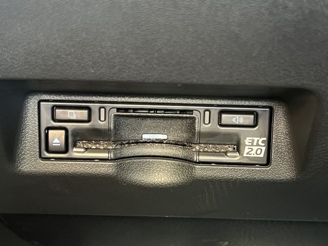 TOYOTA ALPHARD HYBRID 4WD 2024 Image 31