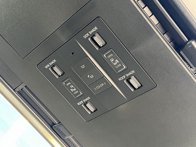 TOYOTA ALPHARD HYBRID 4WD 2024 Image 31