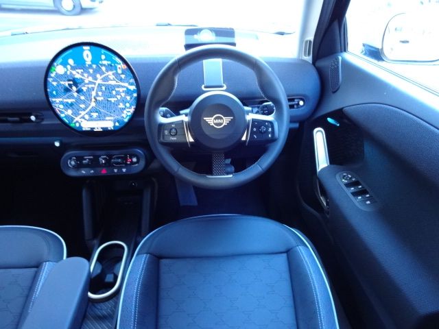 BMW MINI ACEMAN 2025 Image 31