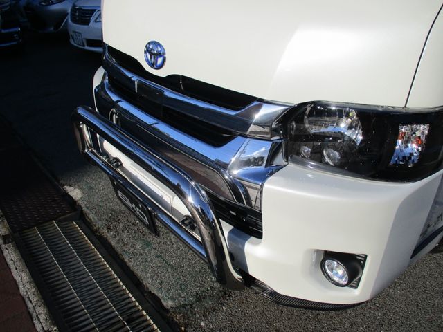 TOYOTA HIACE WAGON 2018 Image 31