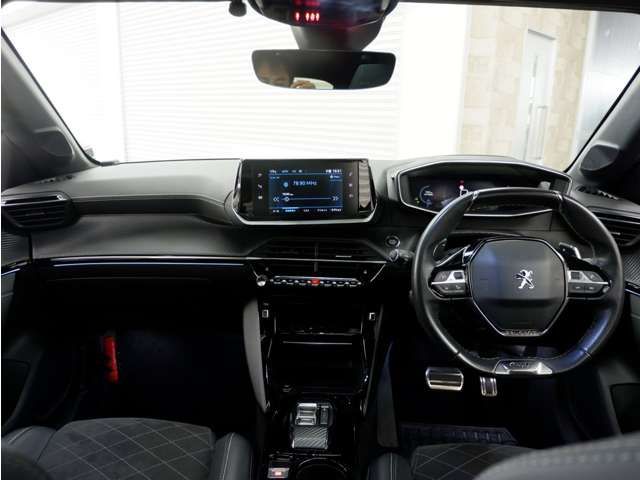 PEUGEOT 208 2022 Image 31