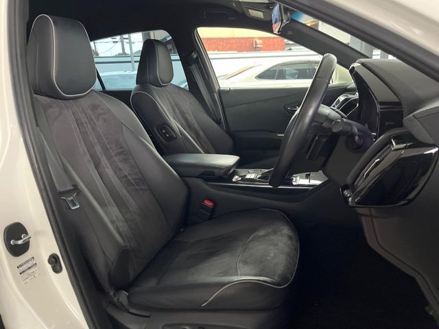 TOYOTA CROWN SEDAN HYBRID 2018 Image 31