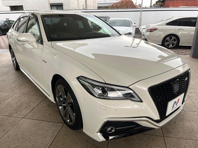 TOYOTA CROWN SEDAN HYBRID 2018 Image 31