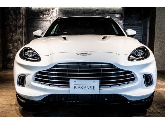 ASTON MARTIN SUV 2023 Image 31