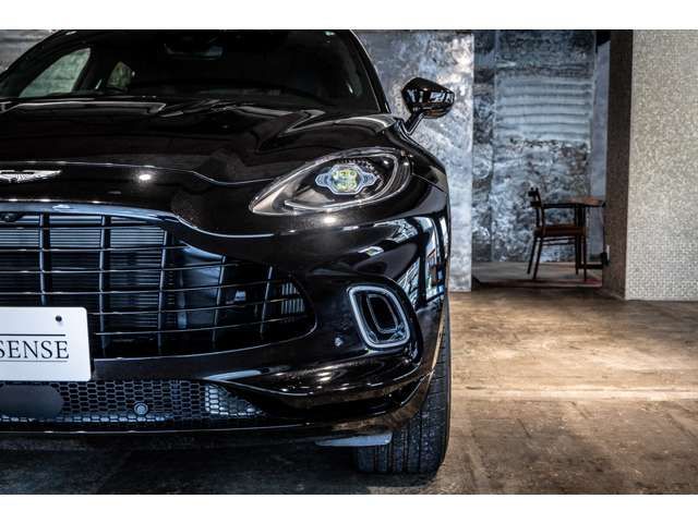 ASTON MARTIN SUV 2024 Image 31