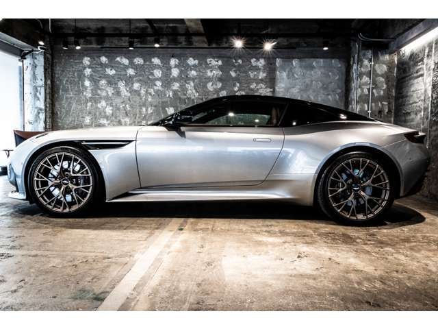 ASTON MARTIN ASTON MARTIN 2024 Image 31