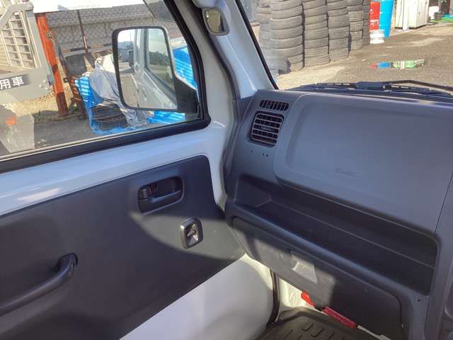 SUZUKI CARRY TRUCK 4WD 2022 Image 31