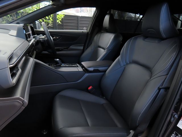 TOYOTA CROWN SEDAN HYBRID 2025 Image 31