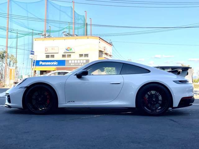 PORSCHE 911 2023 Image 31