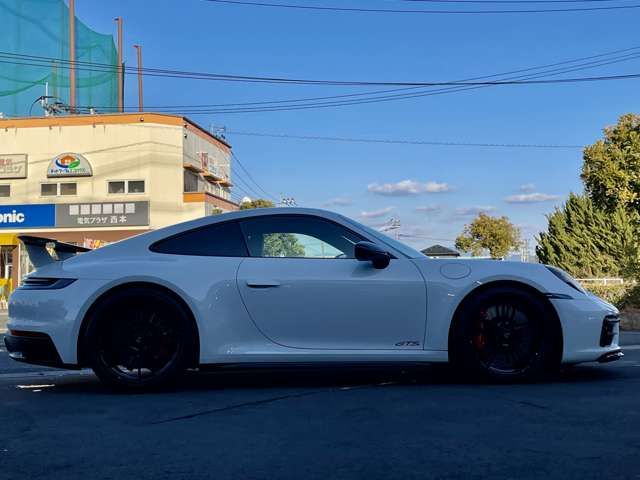 PORSCHE 911 2023 Image 31