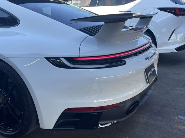 PORSCHE 911 2023 Image 31