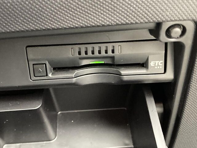 TOYOTA ESTIMA HYBRID 4WD 2016 Image 31