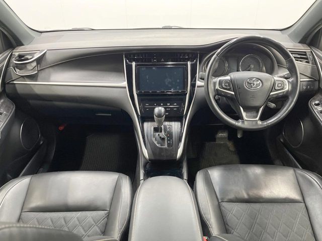 TOYOTA HARRIER HYBRID 2019 Image 31