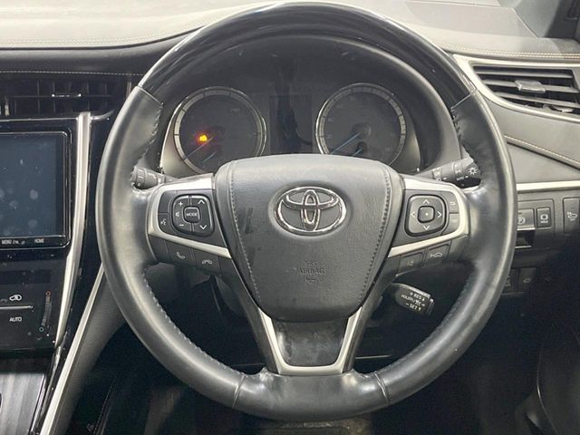 TOYOTA HARRIER HYBRID 2019 Image 31