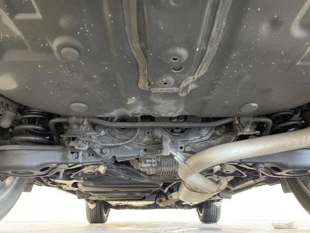 TOYOTA HARRIER HYBRID 2019 Image 31