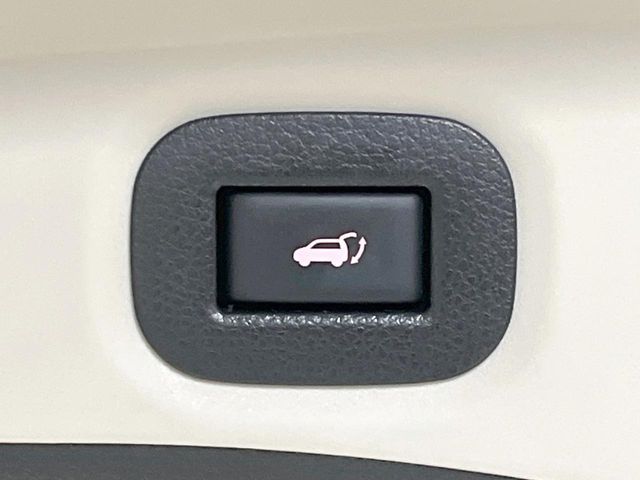 NISSAN X-TRAIL 2WD 2018 Image 31