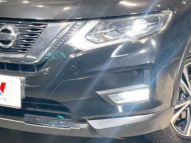 NISSAN X-TRAIL 2WD 2018 Image 31