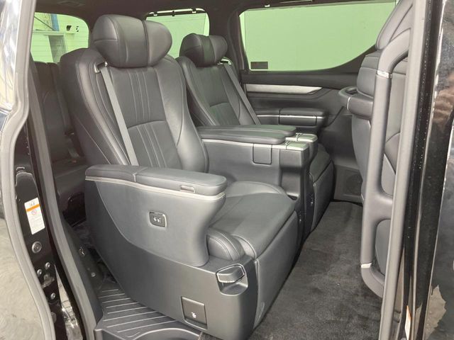 TOYOTA ALPHARD 4WD 2018 Image 31