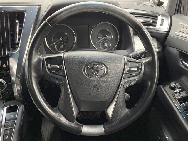 TOYOTA ALPHARD 4WD 2018 Image 31