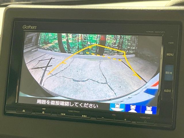 HONDA N BOX 2017 Image 31