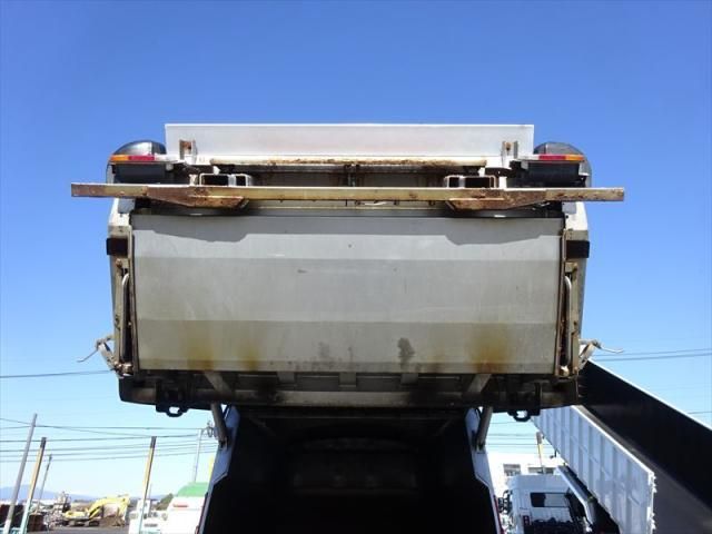 NISSAN DIESEL CONDOR 2014 Image 31