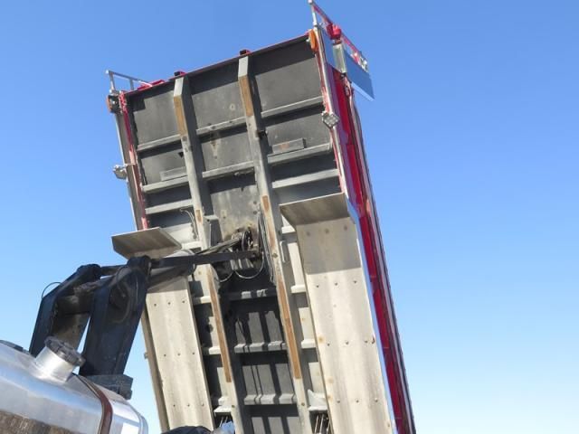 MITSUBISHI FUSOU SUPER GREAT 2021 Image 31