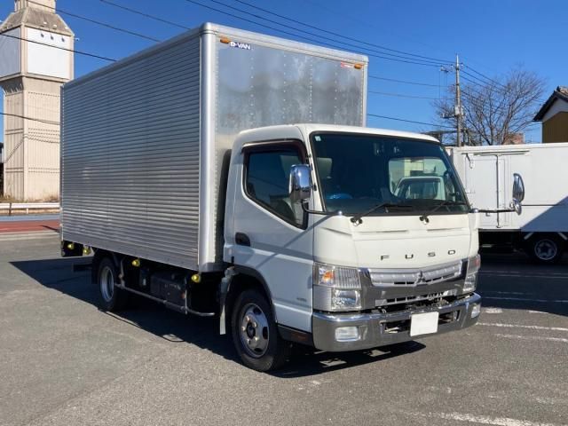 MITSUBISHI CANTER 2018 Image 31