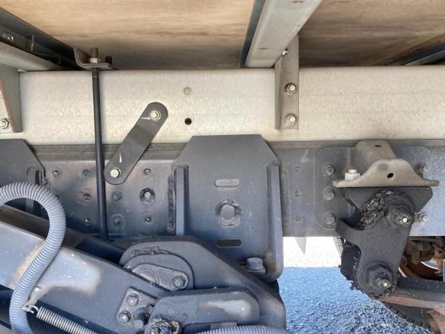 MITSUBISHI CANTER 2018 Image 31