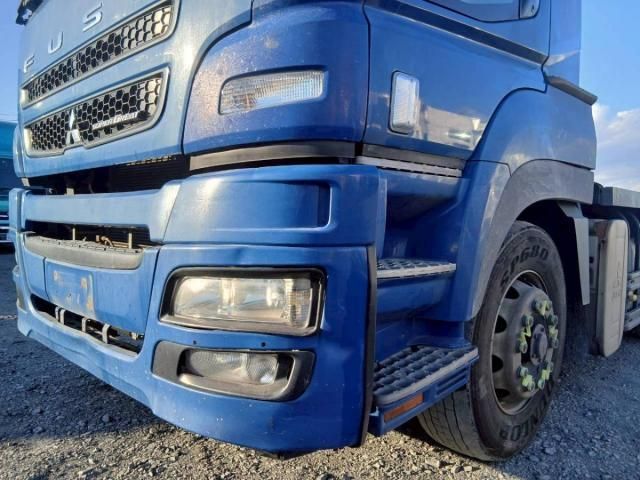 MITSUBISHI FUSOU SUPER GREAT 2014 Image 31