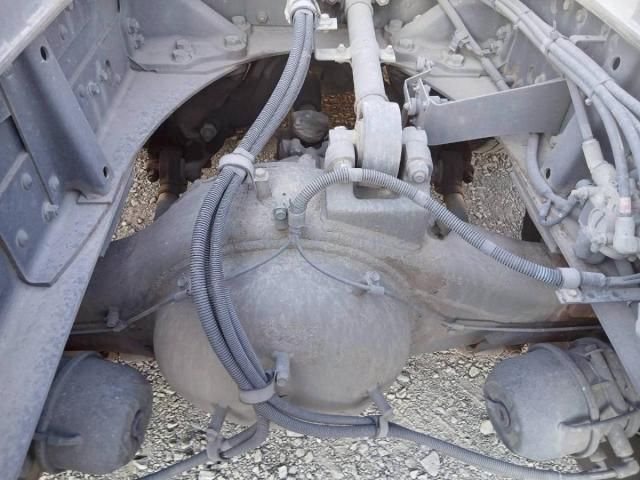 MITSUBISHI FUSOU SUPER GREAT 2014 Image 31