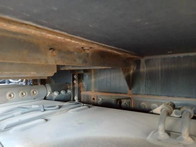 MITSUBISHI FUSOU SUPER GREAT 2014 Image 31