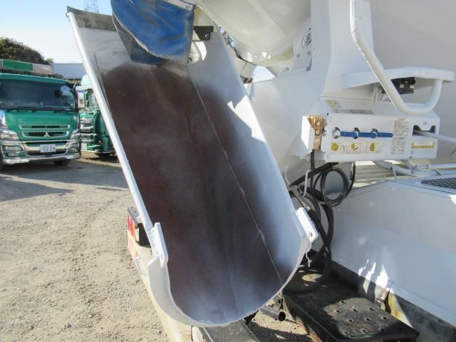 ISUZU GIGA 2021 Image 31