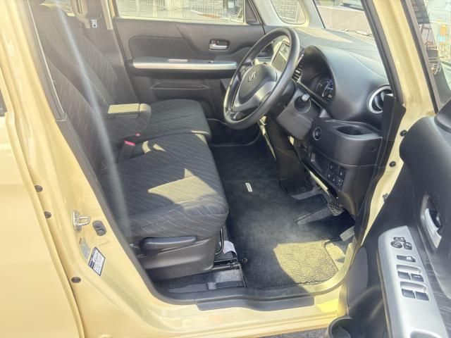 SUZUKI SPACIA 2017 Image 31