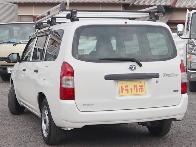 TOYOTA PROBOX VAN 2WD 2022 Image 31
