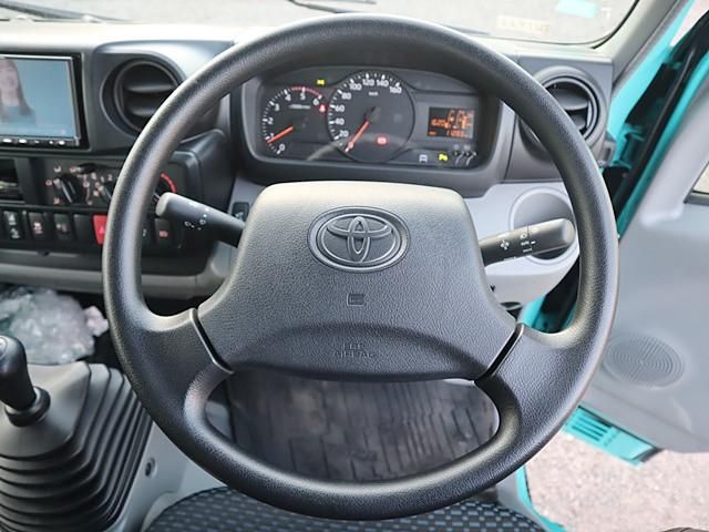TOYOTA DYNA 2022 Image 31