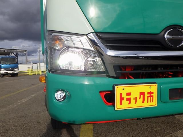 HINO DUTRO 2019 Image 31