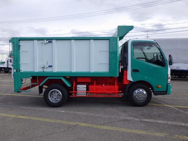 HINO DUTRO 2019 Image 31