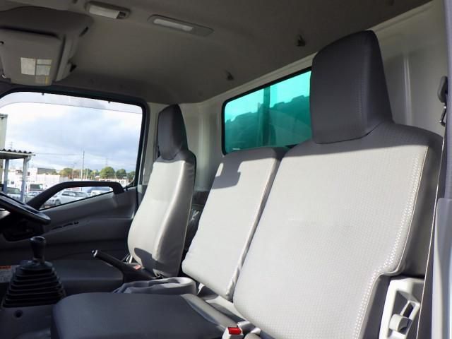 HINO DUTRO 2019 Image 31