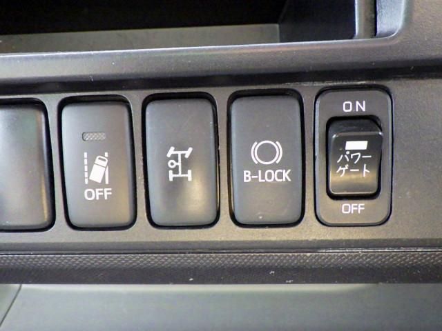 HINO DUTRO 2019 Image 31