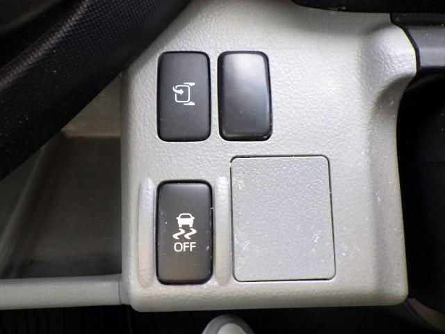 HINO DUTRO 2019 Image 31