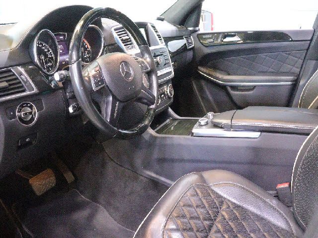 MERCEDES BENZ GL CLA 2015 Image 31