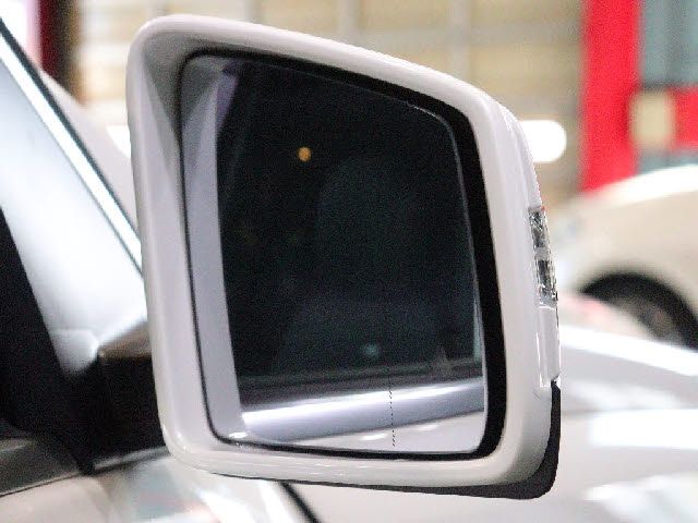 MERCEDES BENZ GL CLA 2015 Image 31