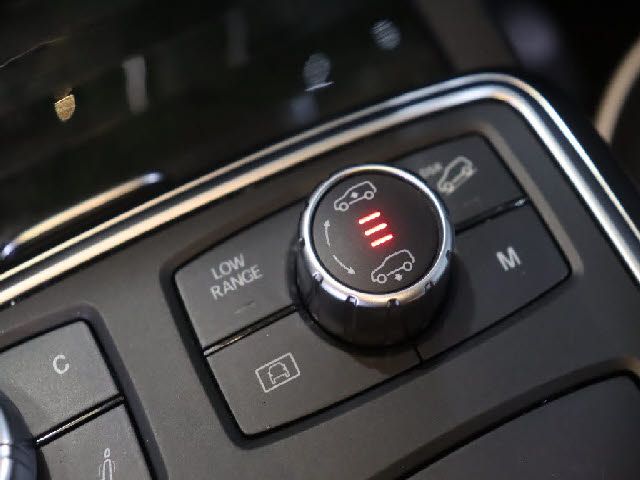 MERCEDES BENZ GL CLA 2015 Image 31