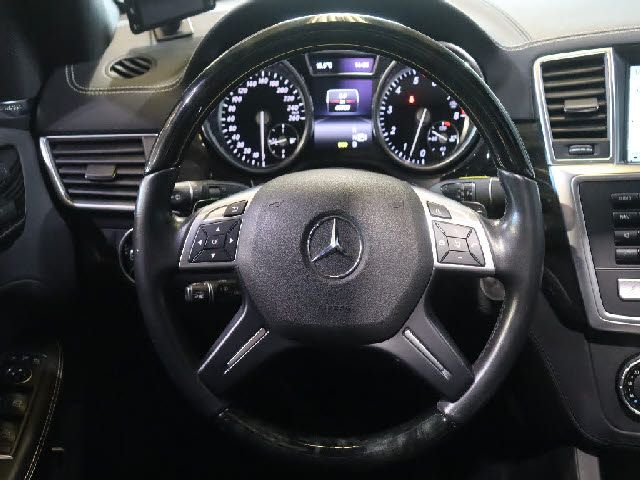 MERCEDES BENZ GL CLA 2015 Image 31