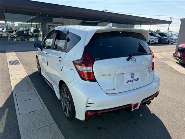 NISSAN NOTE 2017 Image 31